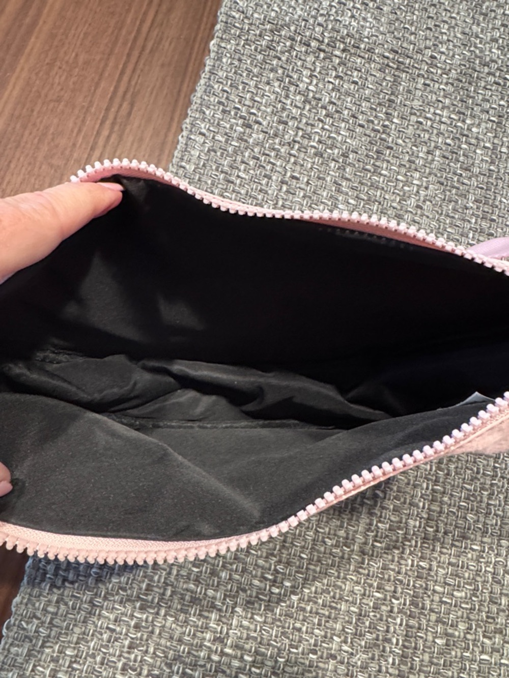 Crescent bag NWT - Picture 4 of 4